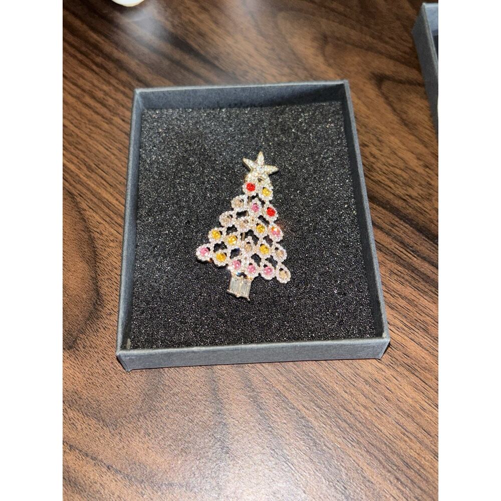 New rhinestone Christmas tree brooch pin In Gift Box